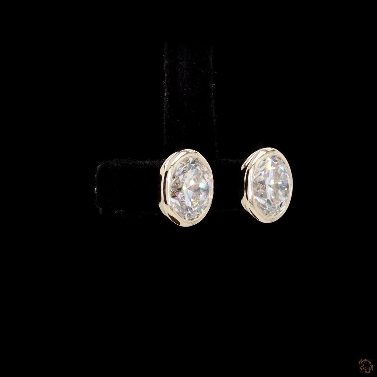 5.09 Ct 14K Yellow GOLD Round Shape Studs Earring