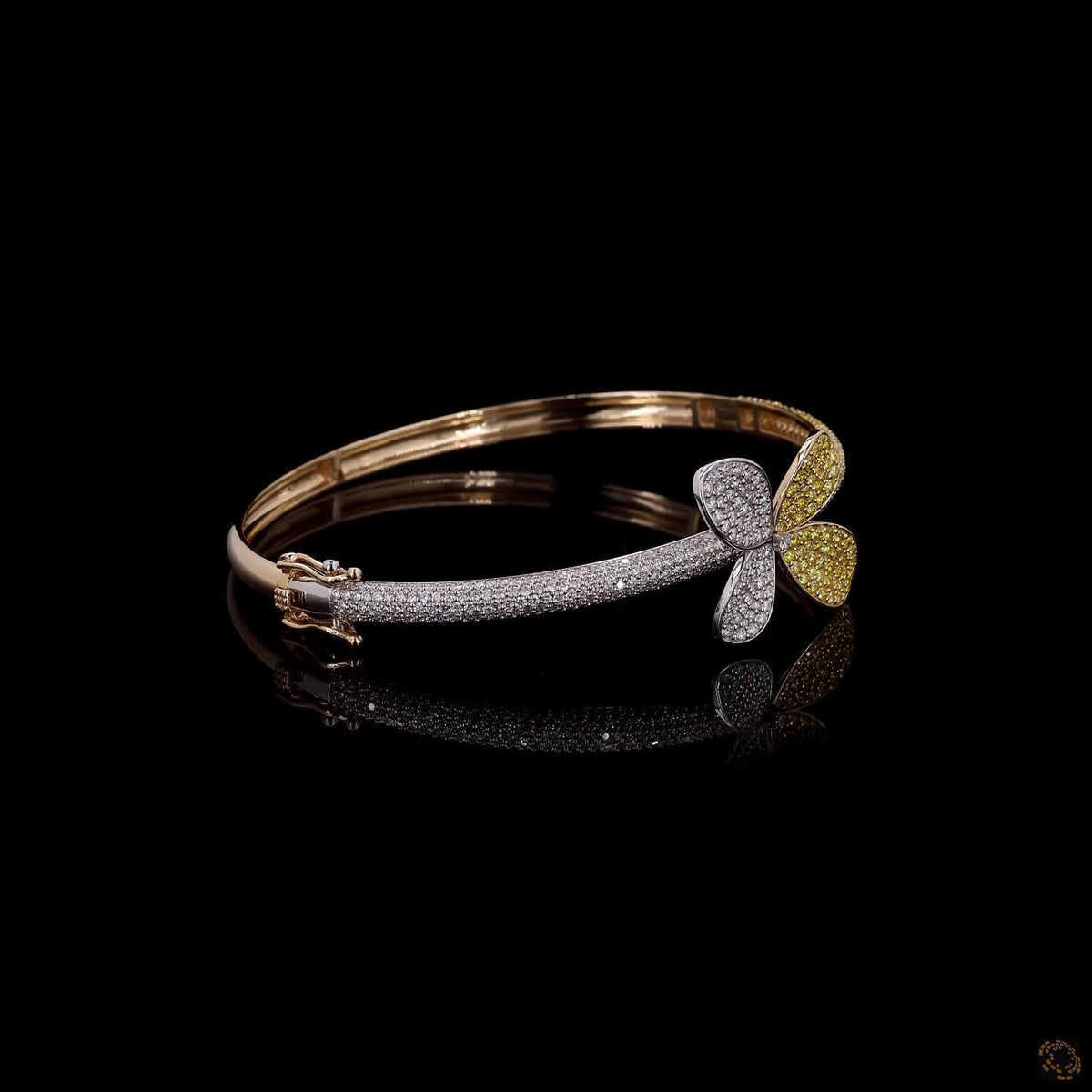 4.86 Ct Two-Tone Diamond Butterfly Bangle Bracelet – 14K Gold Pavé Diamond & Yellow Floral Cuff Jewelry