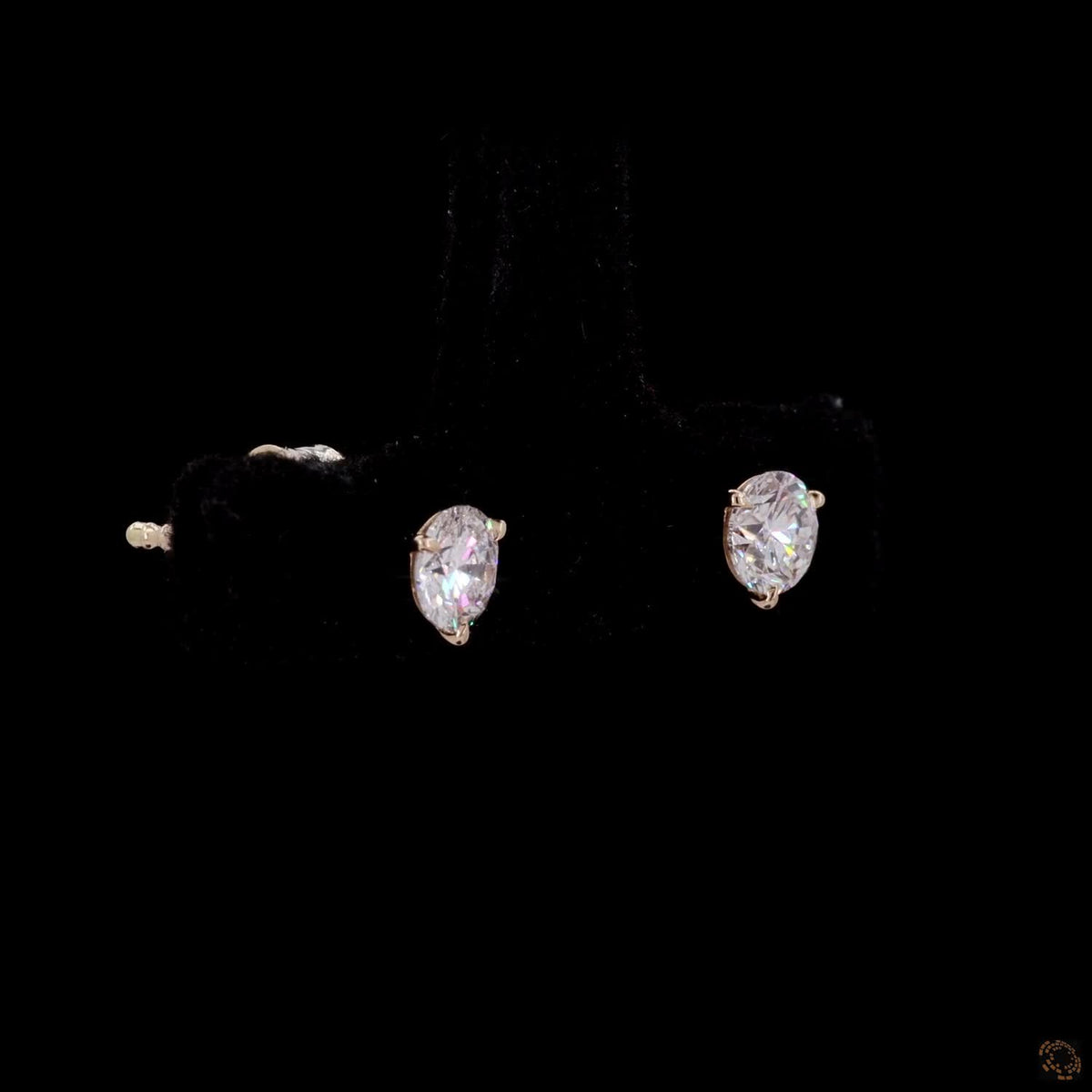 0.94 Ct Round Cut Diamond Solitaire Stud Earrings in 14K Yellow Gold | Compass-Set 4-Prong Single Claw Basket Studs