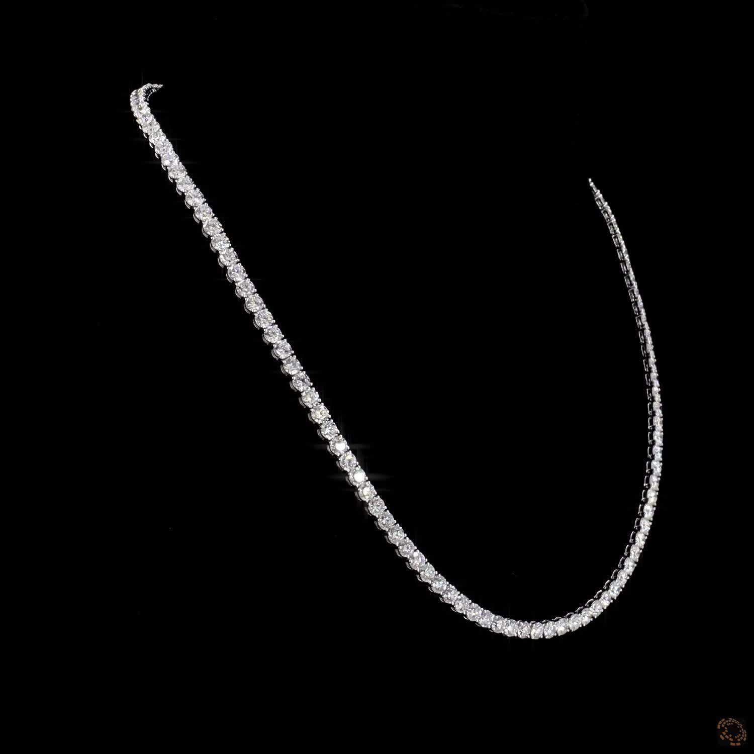 24.12 Single continuous strand of uniform round brilliant-cut diamonds