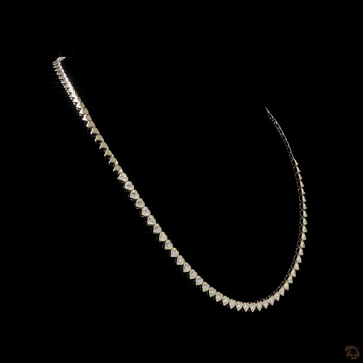 2.91 Ct Classic Heart Bezel Diamond Eternity Line Choker Necklace in Yellow Gold