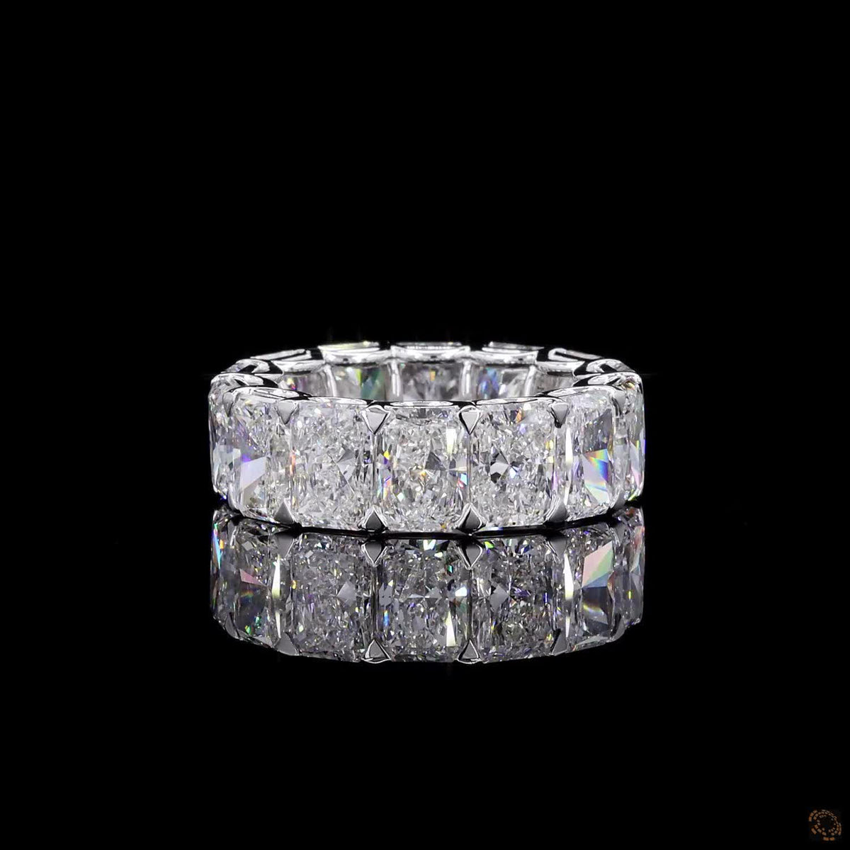 14.77 Ct Radiant Cut  Elongated Cushion CutDiamond Eternity Band set in white gold