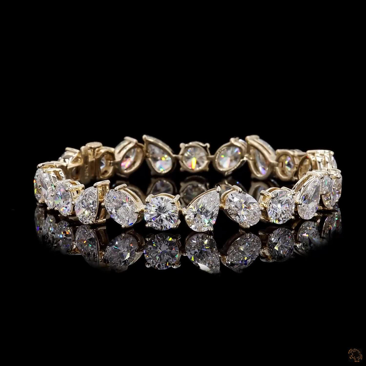 24.59 Ct Lab Grown Diamond 14k Yellow Gold Multishape Diamond Bracelet