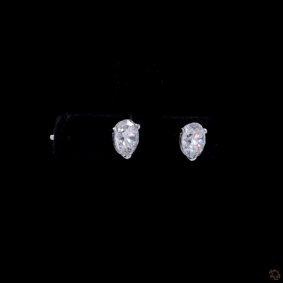 2.16 Ct Provides bright, crisp brilliance that highlights high-neck evening dresses, off-the-shoulder gowns, and bridal accessories without overpowering the overall look