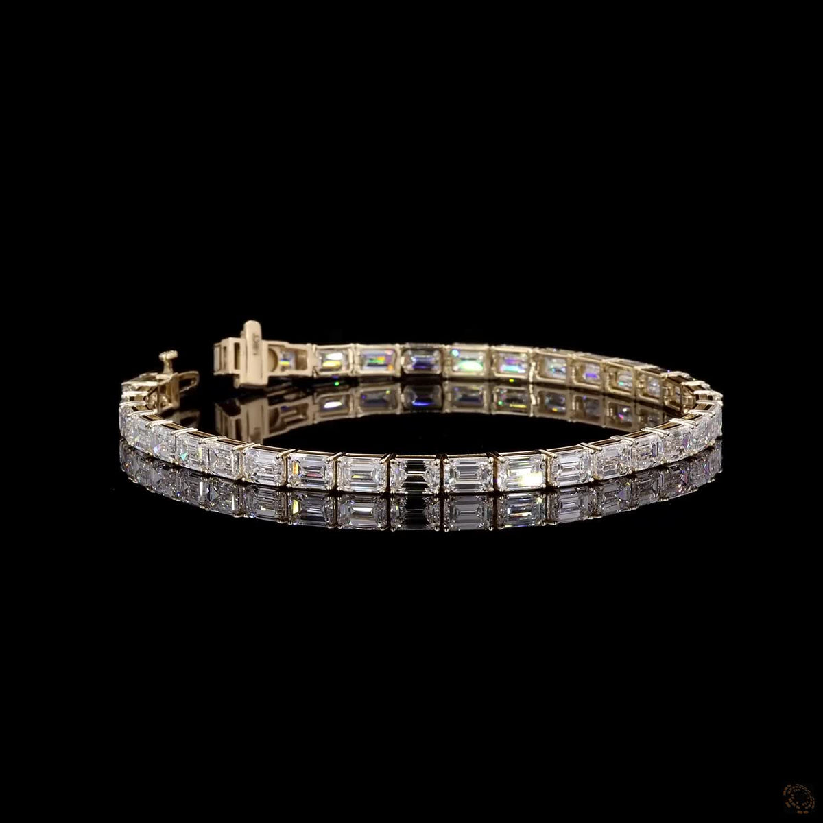 13.78 Ct East-West Emerald Cut Diamond Tennis Bracelet in 14K Yellow Gold