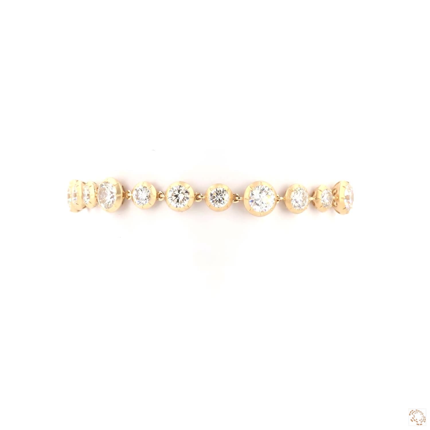 9.30 Ct Yellow Gold Graduated Diamond Bezel Bracelet