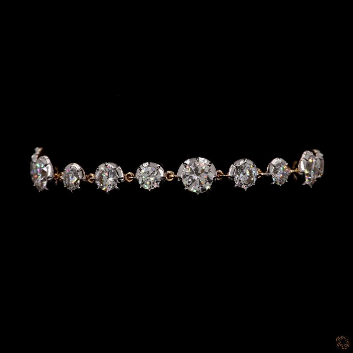 9.49 Ct Graduated Round Diamond Station Bracelet Fine Gold Line Bracelet