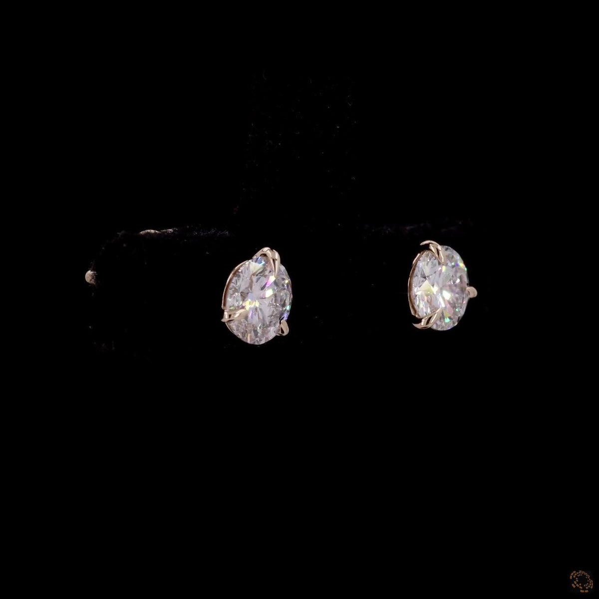 1 Ct Three-Prong Martini Solitaire Diamond Stud Earrings in 14K Yellow Gold