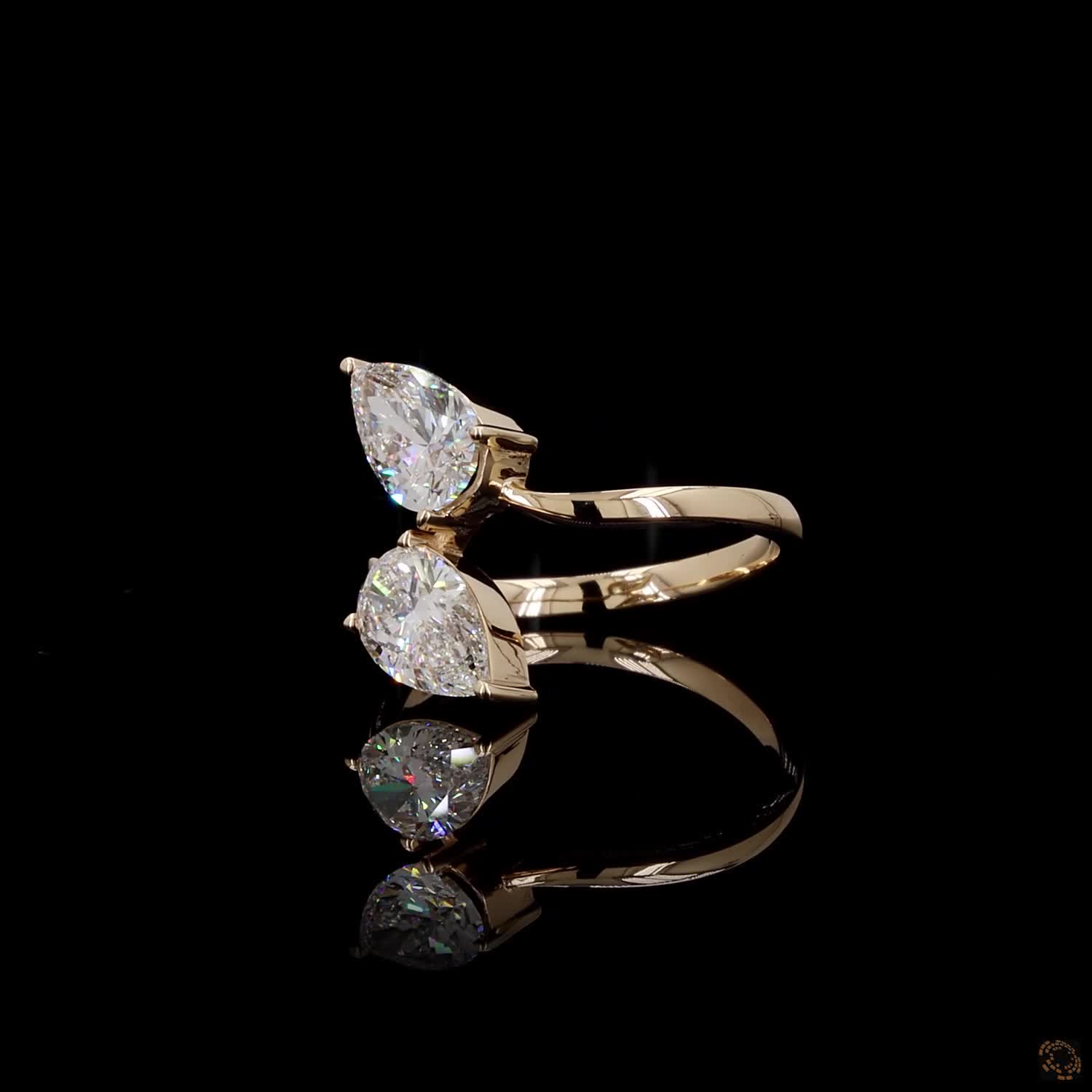 2.11 Ct Dual Pear Cut Diamond Bypass Toi et Moi Ring | Modern Yellow Gold Two-Stone Diamond Band