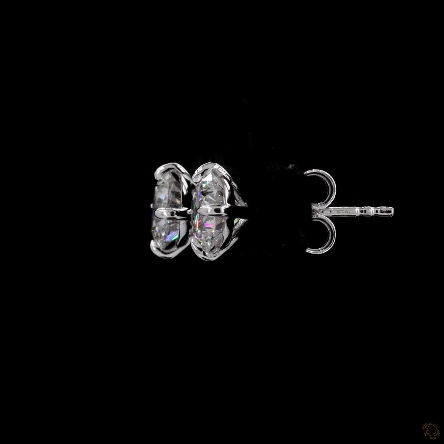 2.14 Ct The shiny white gold bezel creates an illusion of a larger diamond diameter by extending the bright, reflective border outward