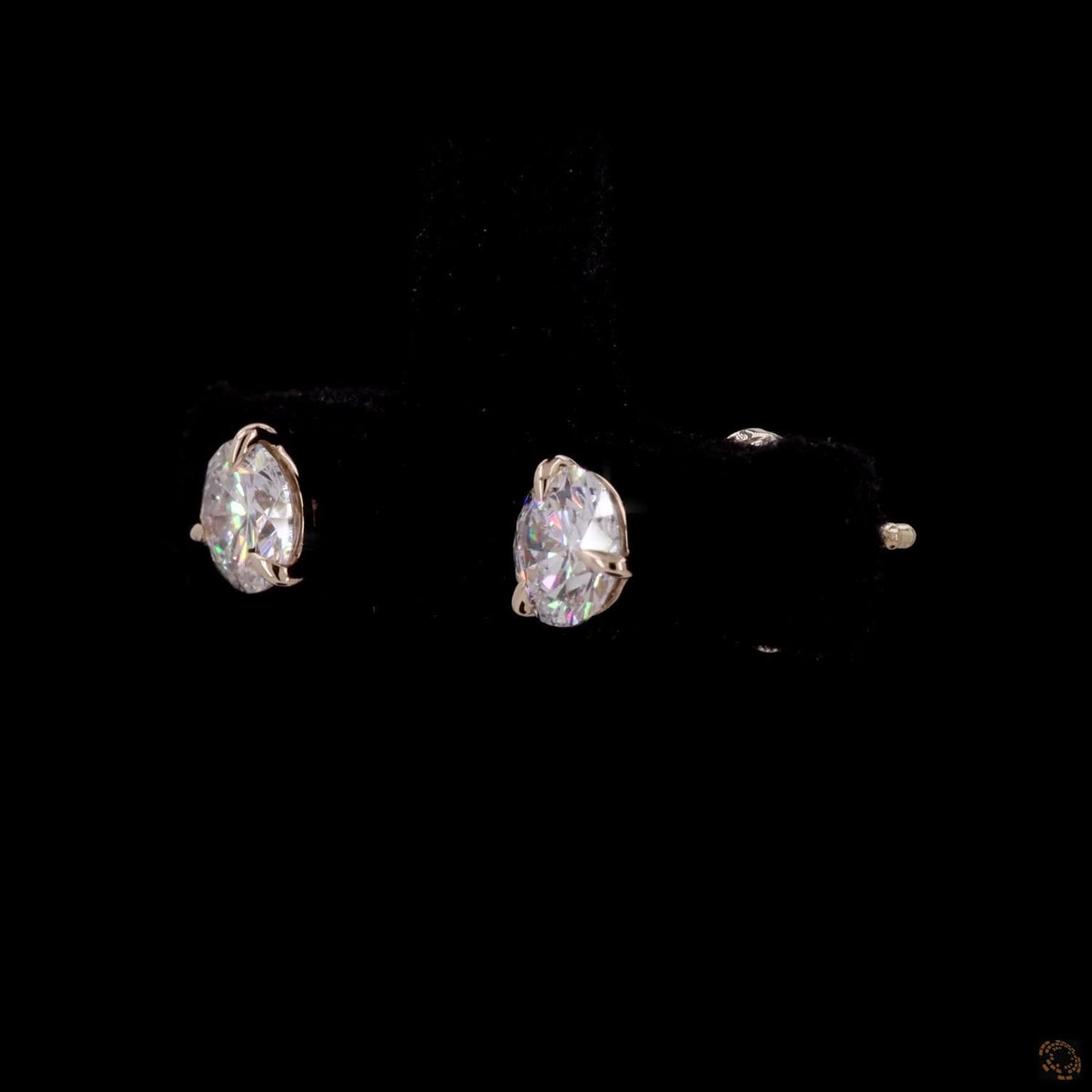 1 Ct Three-Prong Martini Solitaire Diamond Stud Earrings in 14K Yellow Gold