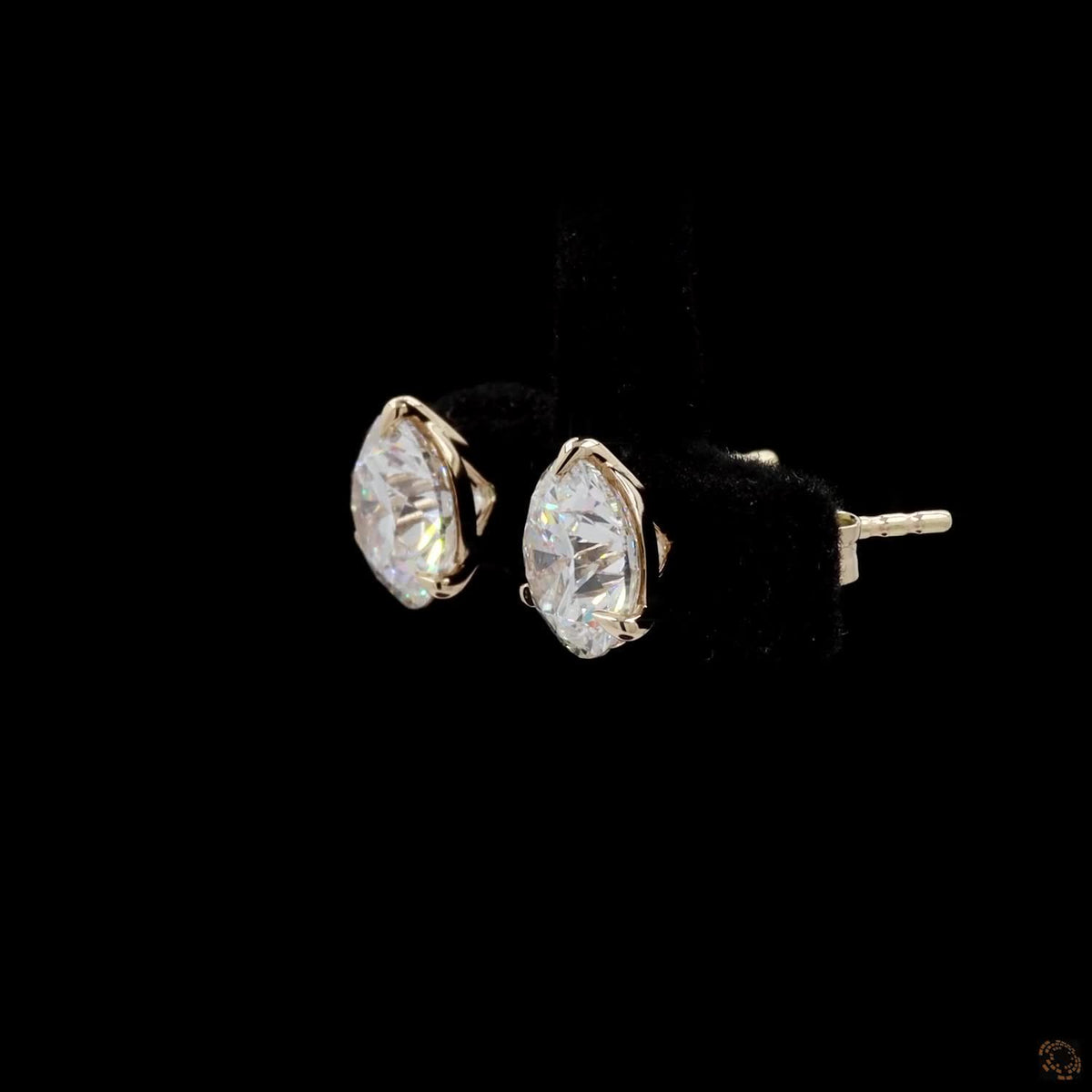 3.18 Ct 14K Yellow Gold  Round Cut Diamond Solitaire Stud Earrings