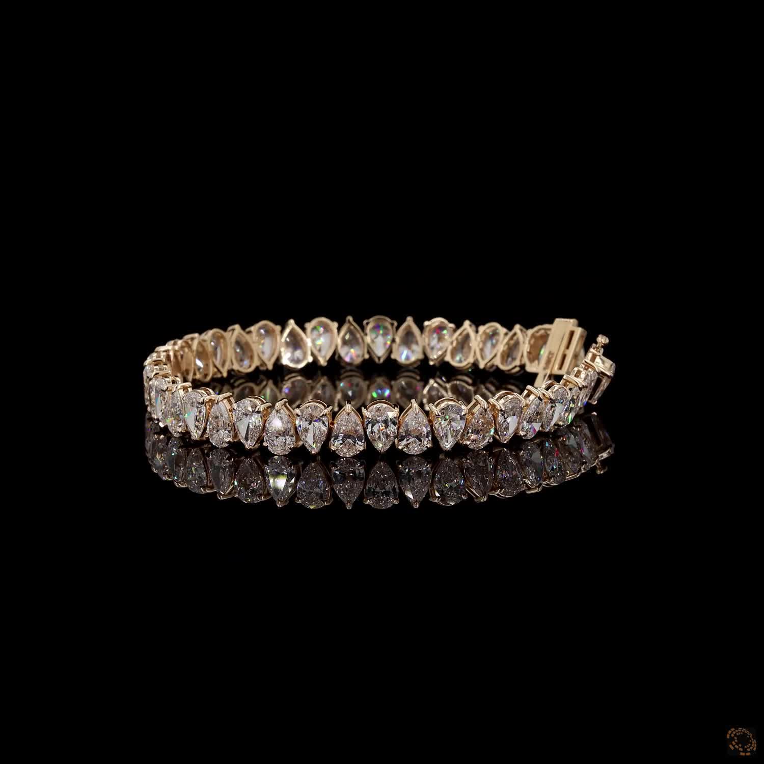 20.23Ct Vertical Pear Cut Diamond Tennis Bracelet in Yellow Gold