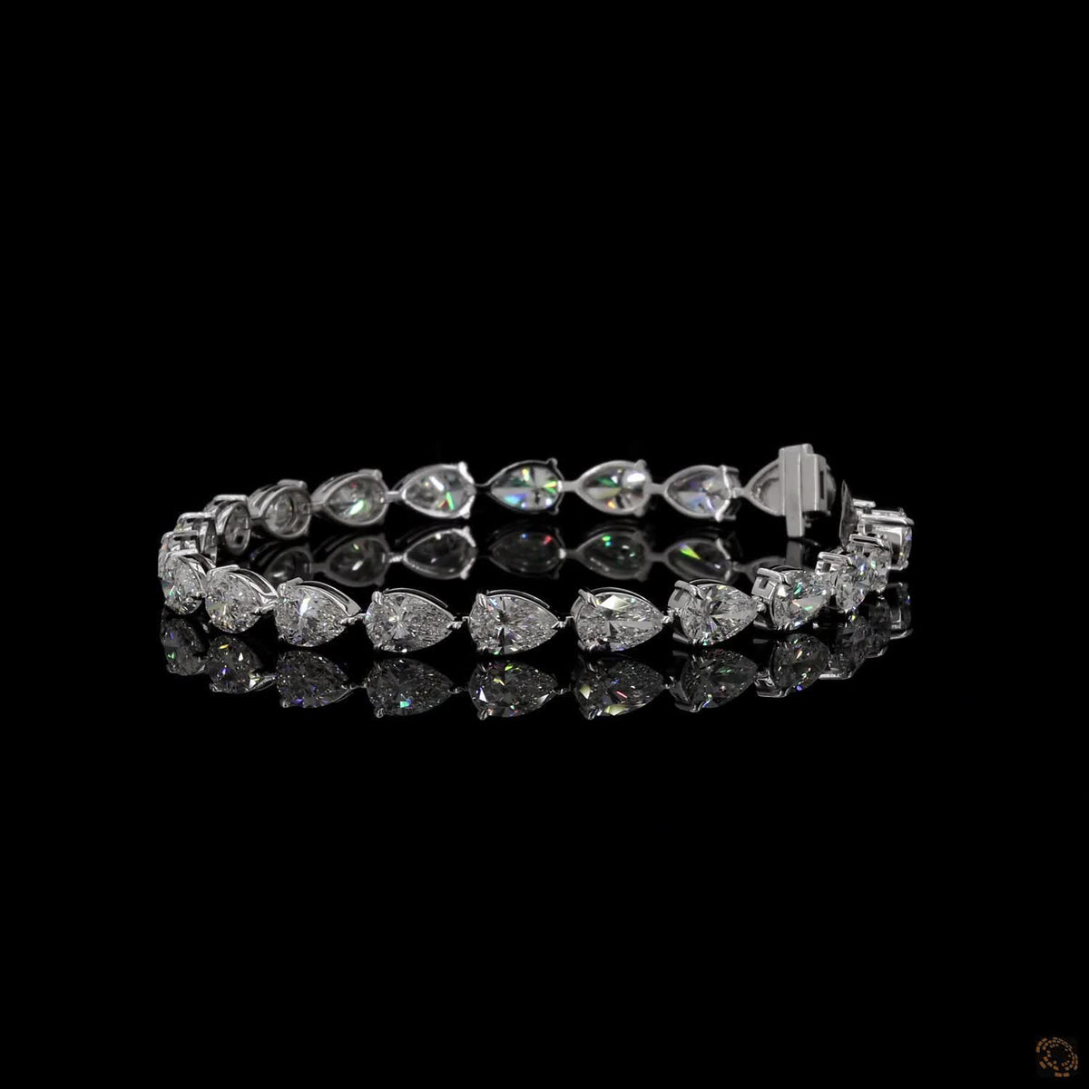 14.43 Ct Pear Cut Diamond Tennis Bracelet in White Gold