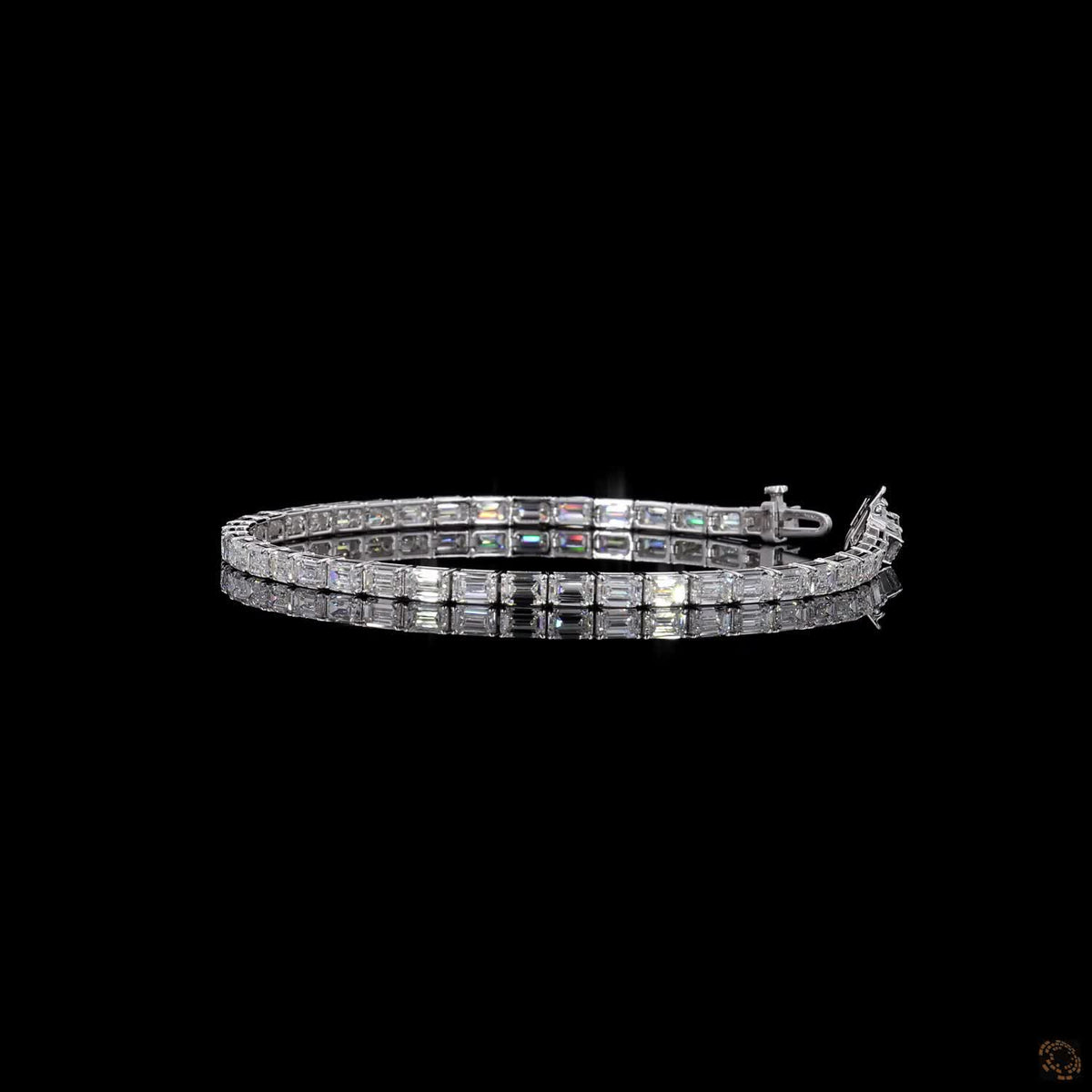 8.5 Ct Modern Bar-Set Emerald-Cut Diamond Tennis Bracelet in 14K White Gold