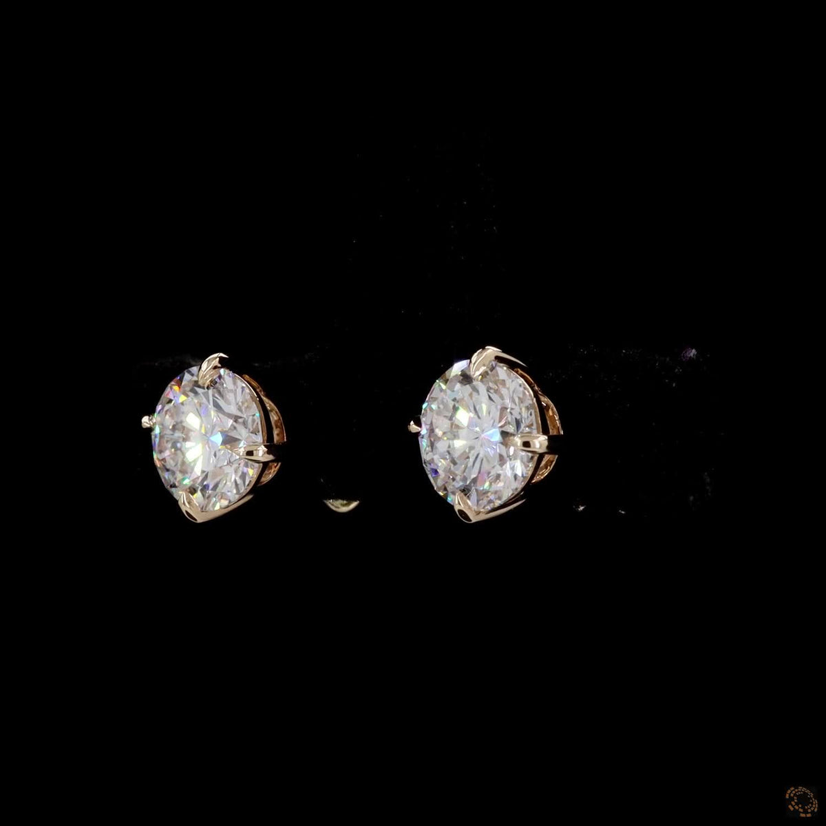 2.08 Ct Solid 14K Yellow Gold Round Brilliant Diamond Stud Earrings – 3-Prong Martini Solitaire Studs