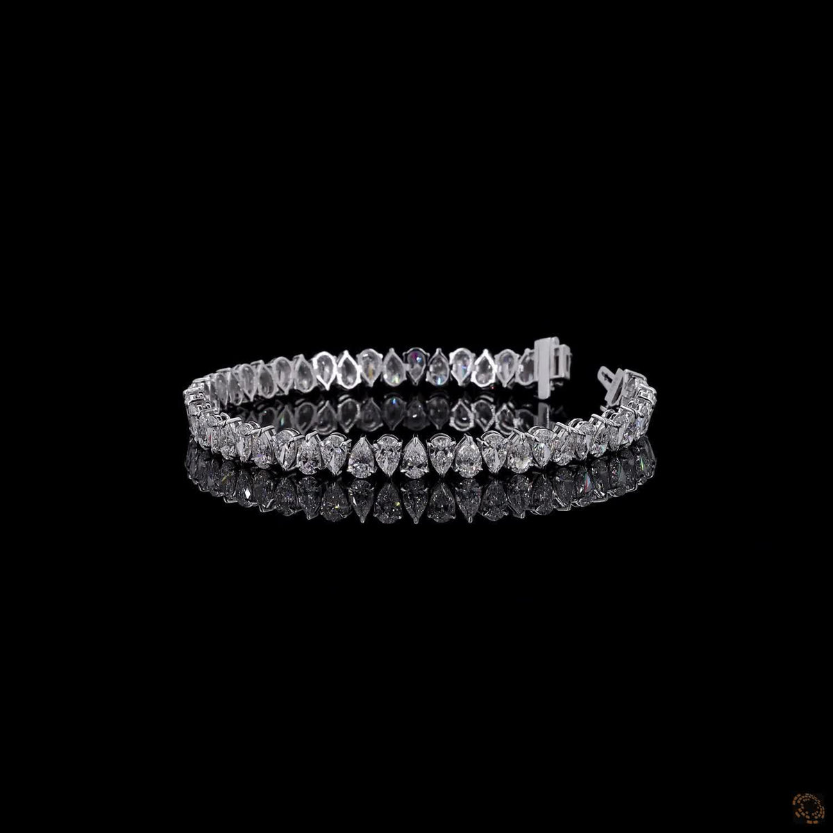 12.86 Ct Vertical Pear Cut Lab-Grown Diamond Tennis Bracelet