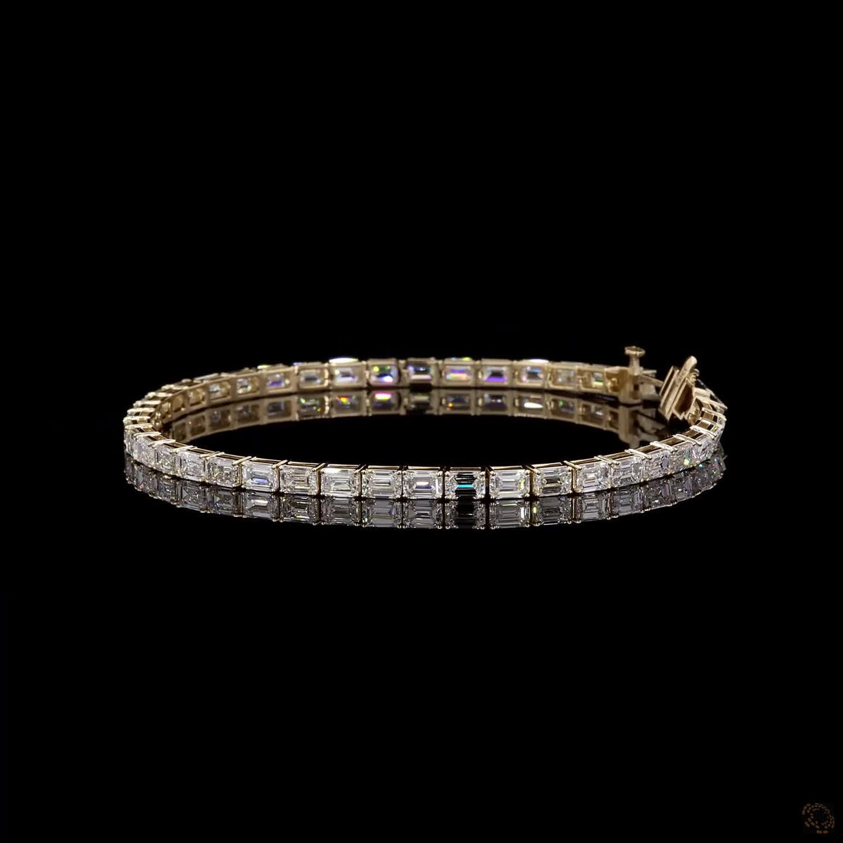 9.16 Ct East-West Emerald Cut Diamond Tennis Bracelet in 14K Yellow Gold