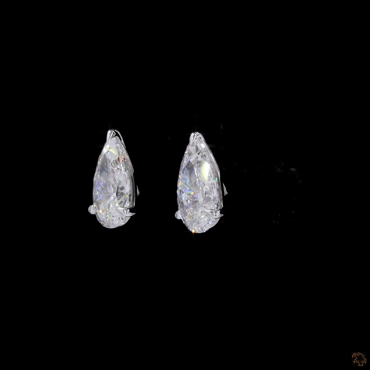 3.03 Ct Full Bezel Setting smooth, snag-free white metal rim completely encasing the stone perimeter and delicate pointed tip