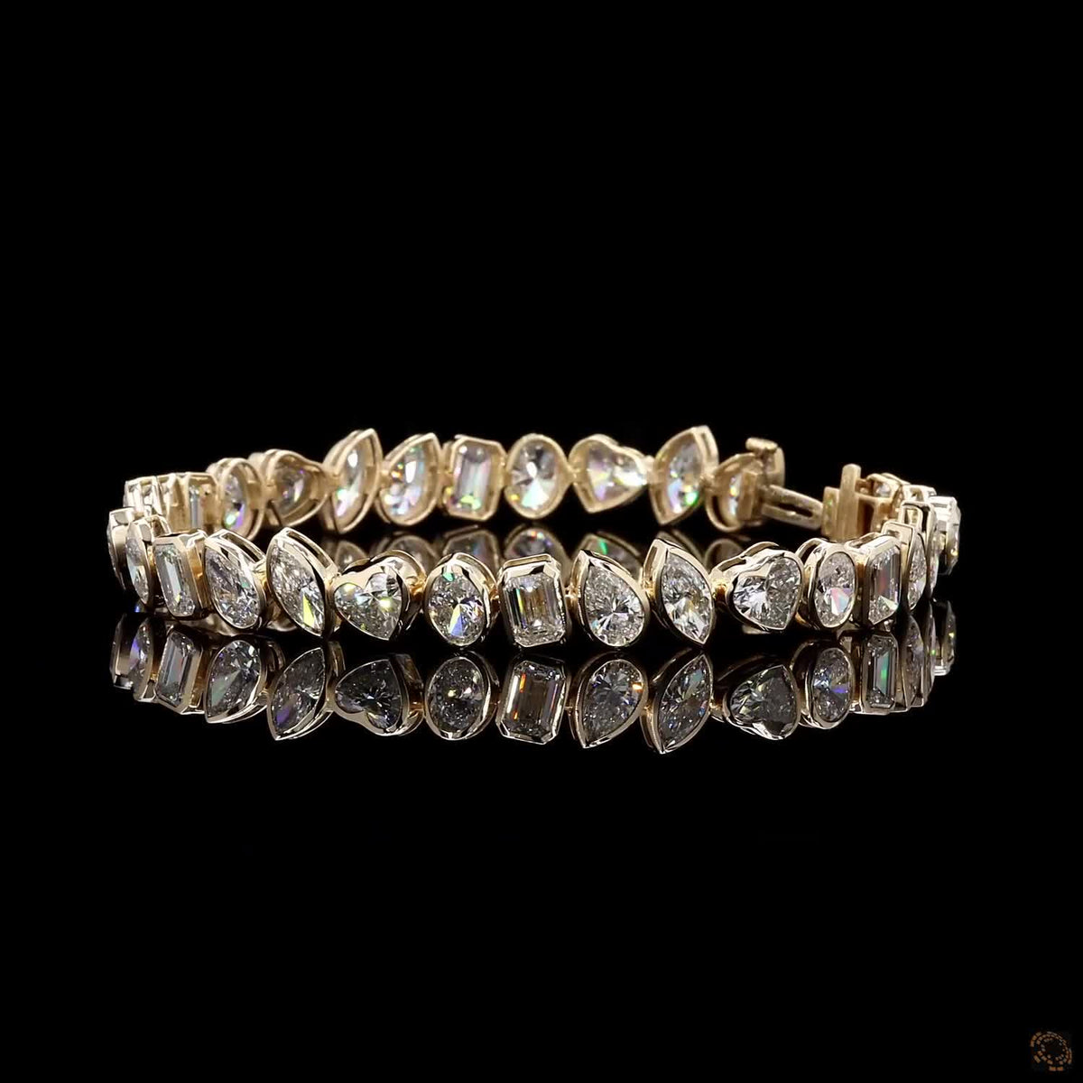 16.49 Ct Multi-shape diamond Bezel bracelet Mutishape Bezel