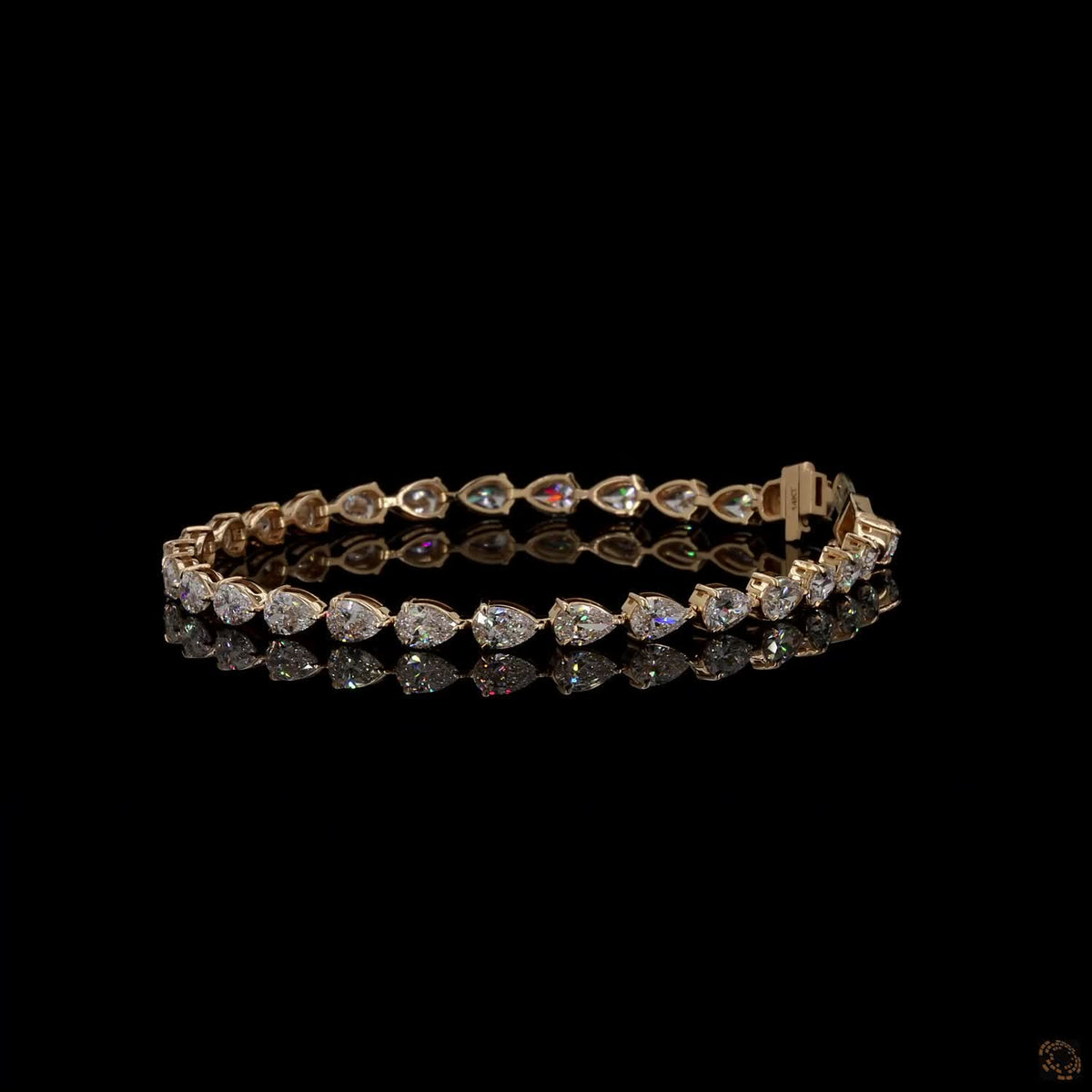7.35 Ct Pear Cut Diamond Tennis Bracelet in 14K Yellow Gold