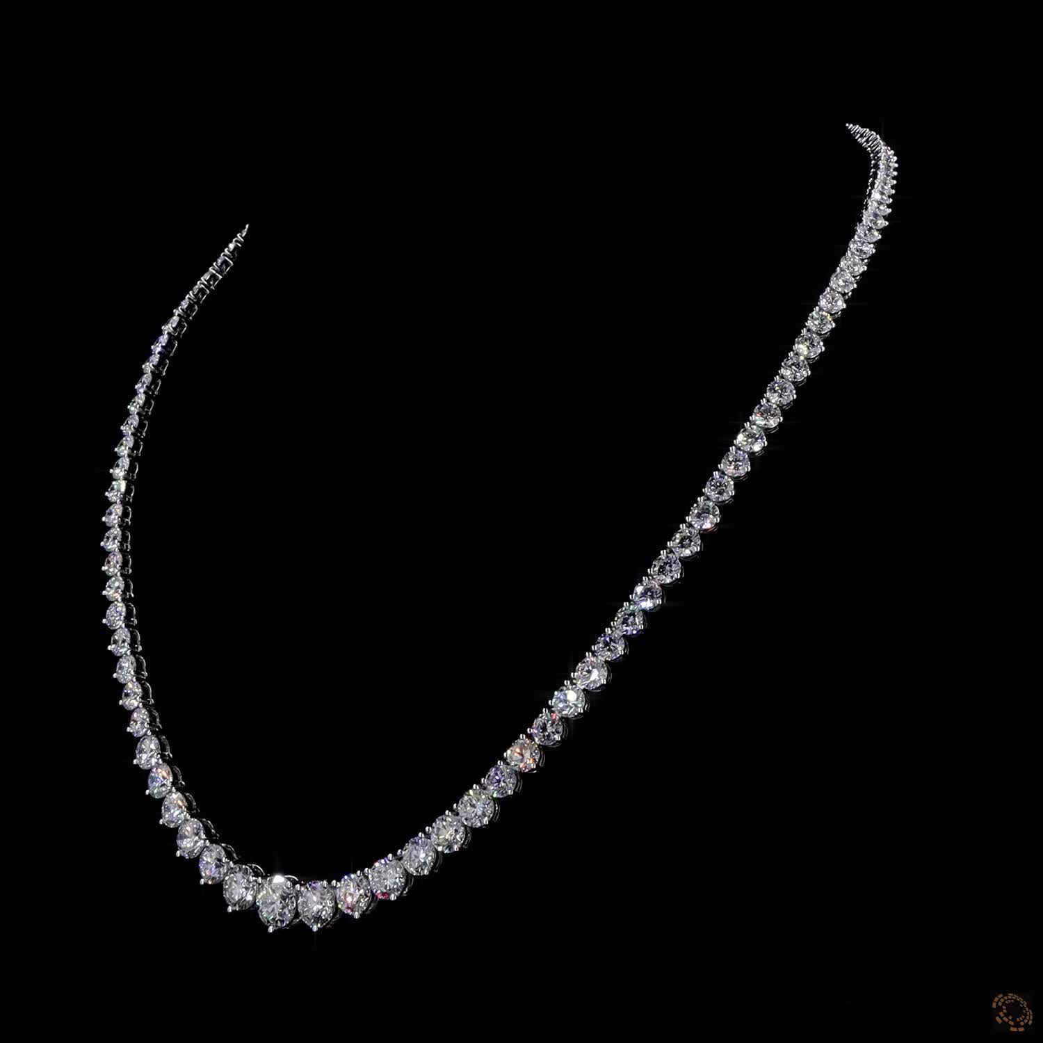 27.69 Ct Graduated Round Diamond Solitaire Choker Tennis Necklace in White Gold