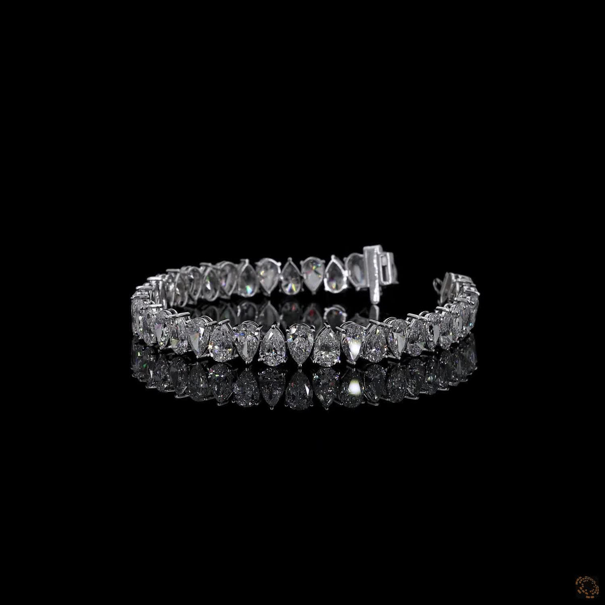 10.12 Ct  Pear Cut Diamond Tennis Bracelet in White Gold