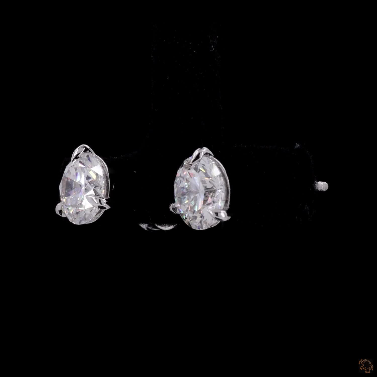 2.05 Ct 14K WHITE GOLD Round Shape Studs Earring