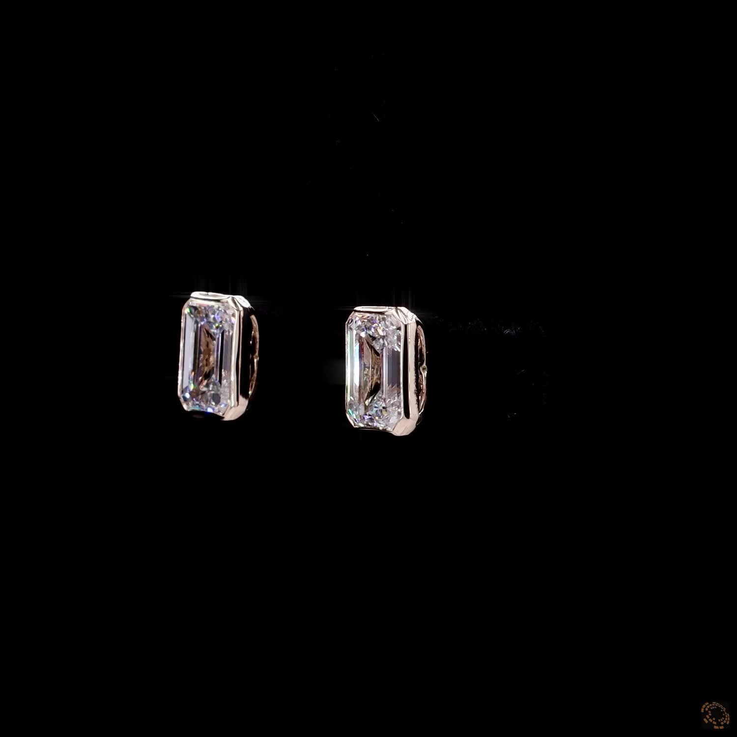 3.15 Ct 14K Yellow GOLD Emerald Shape Studs Earring