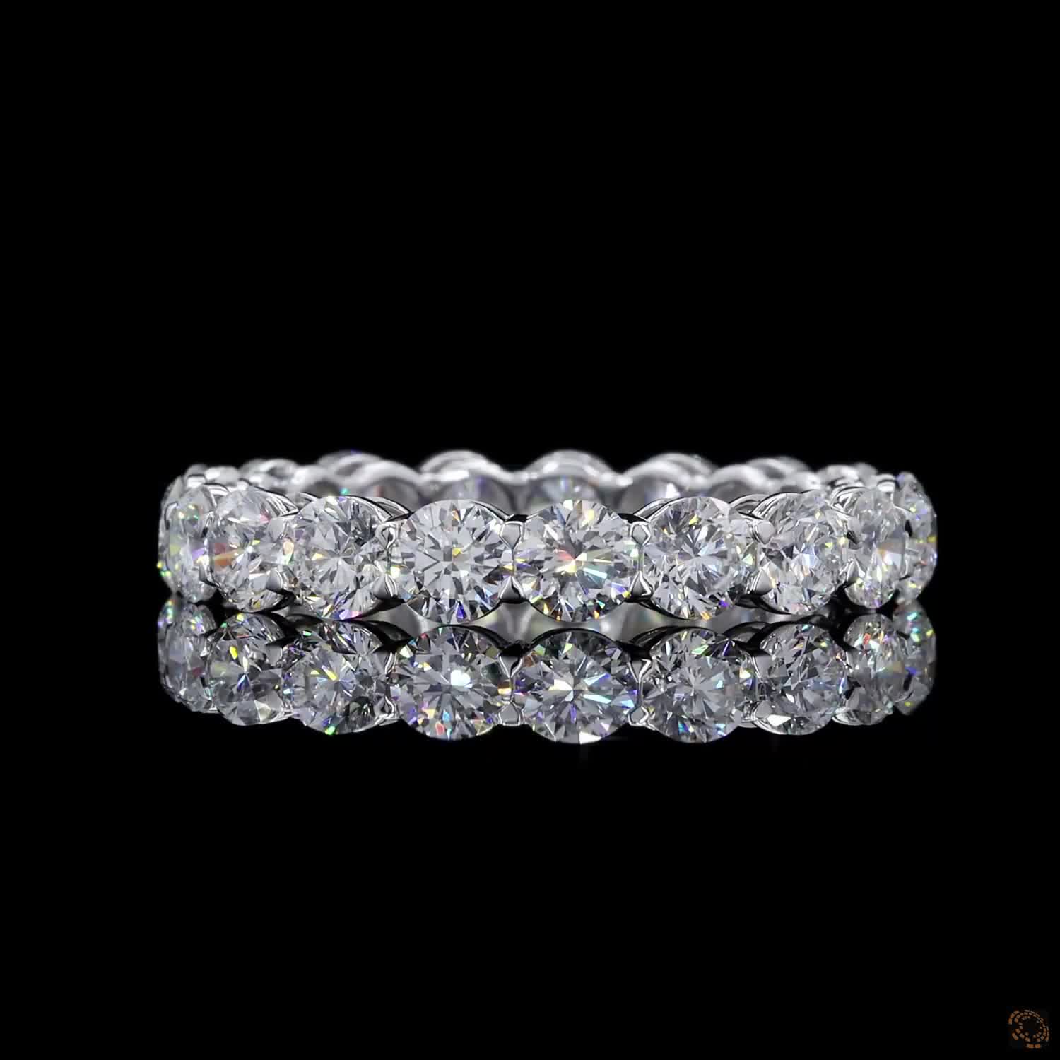 3.06 Ct Classic Round Brilliant Diamond Wedding Band in White Gold
