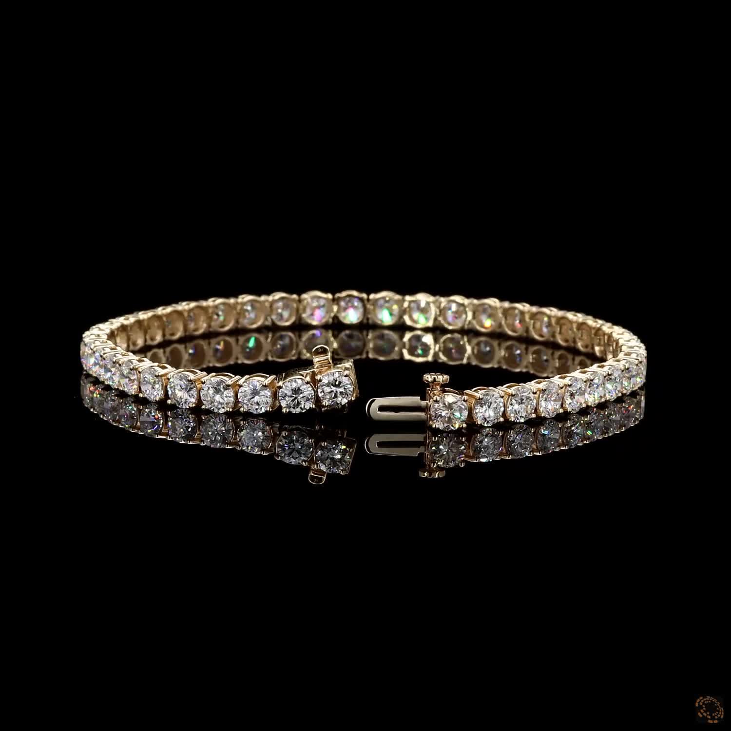 9.34 Ct Graduated Round Tennis Bracelet in 14K Yellow Gold | Center-Focused Diamond Alternative Line Bracelet