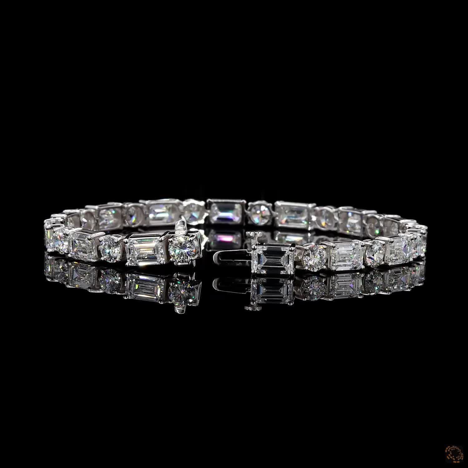 17.94 Ctw Luxury Round-Emerald cut Diamond Fancy Bracelet in Gold Setting