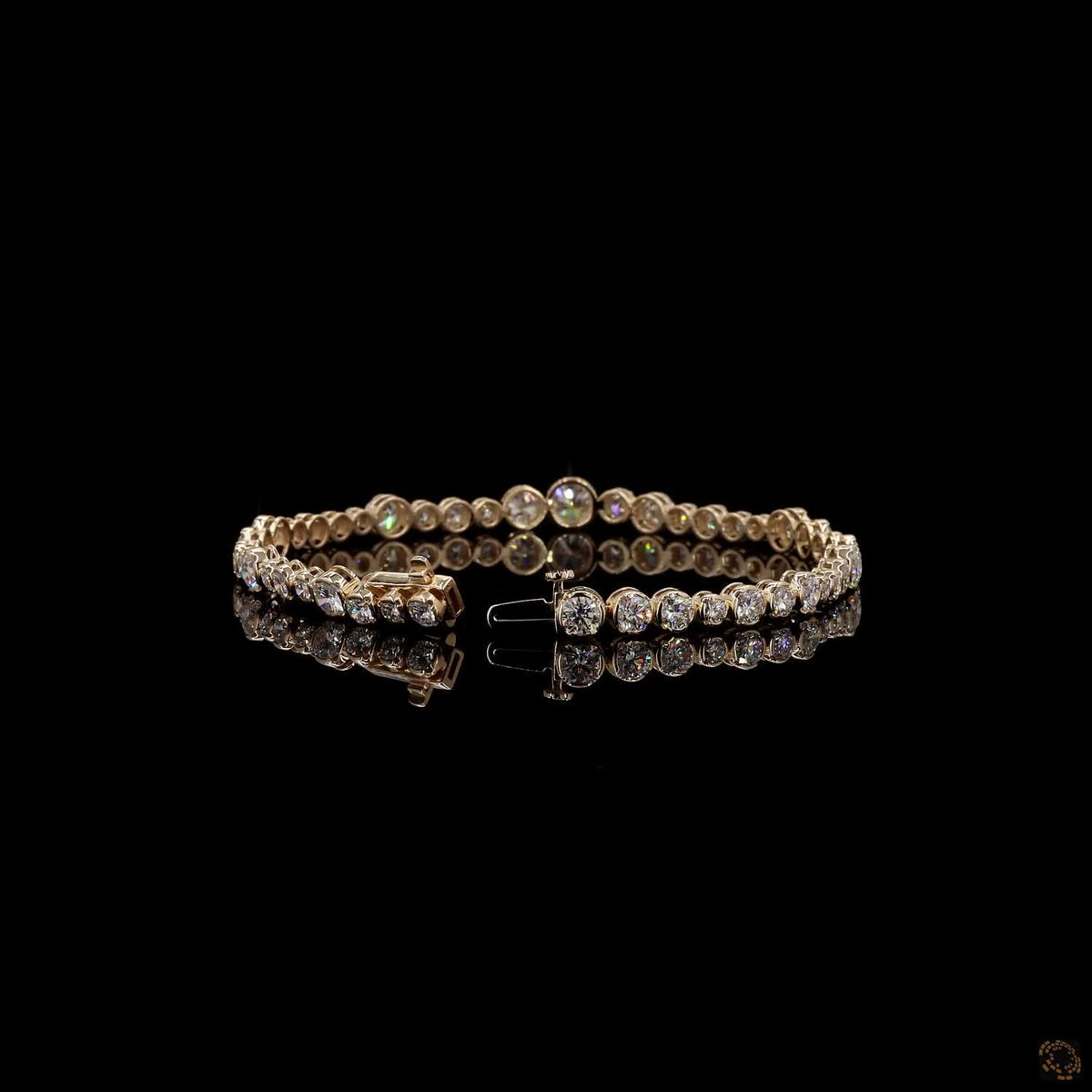 5.88 Ct 14K Yellow Gold Graduated Round Bezel Tennis Bracelet with Double Latch Box Clasp
