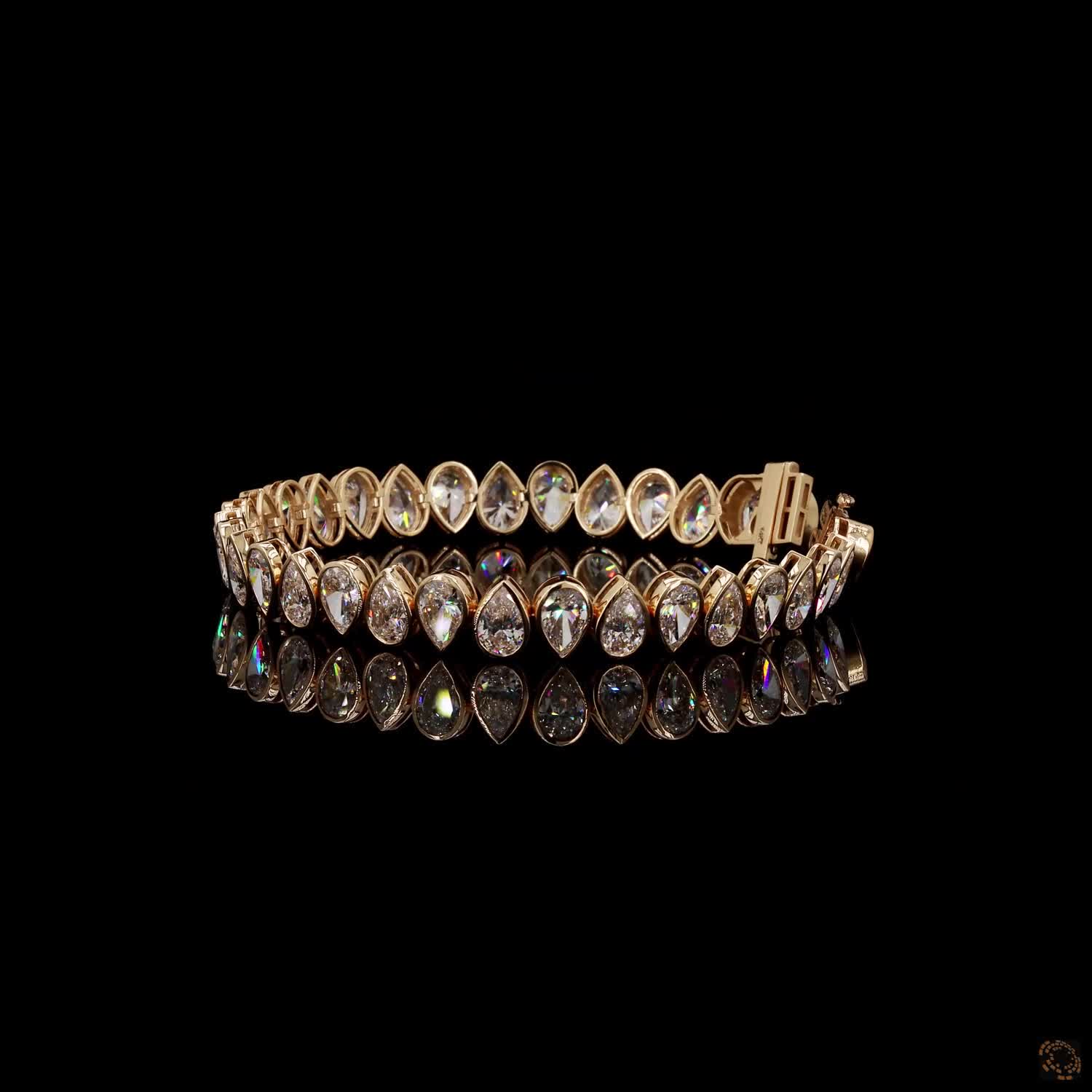 16.17 Ct Luxury Teardrop Crystal Tennis Bracelet – Gold-Tone Statement Link Bracelet with Brilliant-Cut Stones