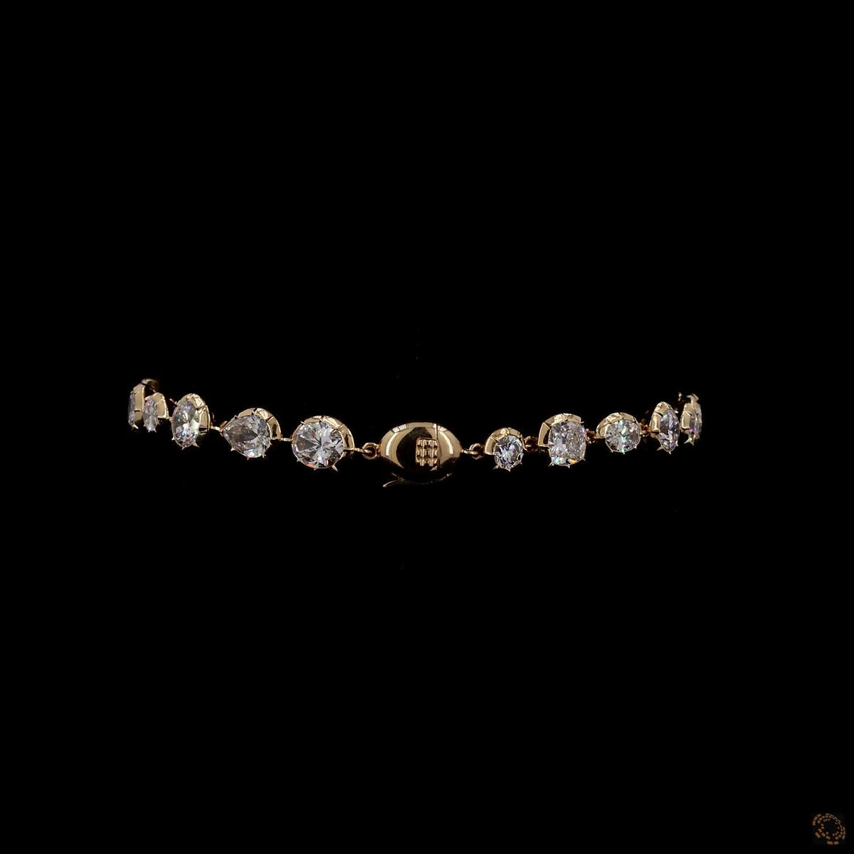 9.30 Ct Multi-Shape Diamond Station Bracelet in Yellow Gold