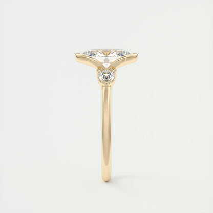 2.50 Ct Clutch Oval & Pears - Oval Clutch Three Stone Engagement Rings