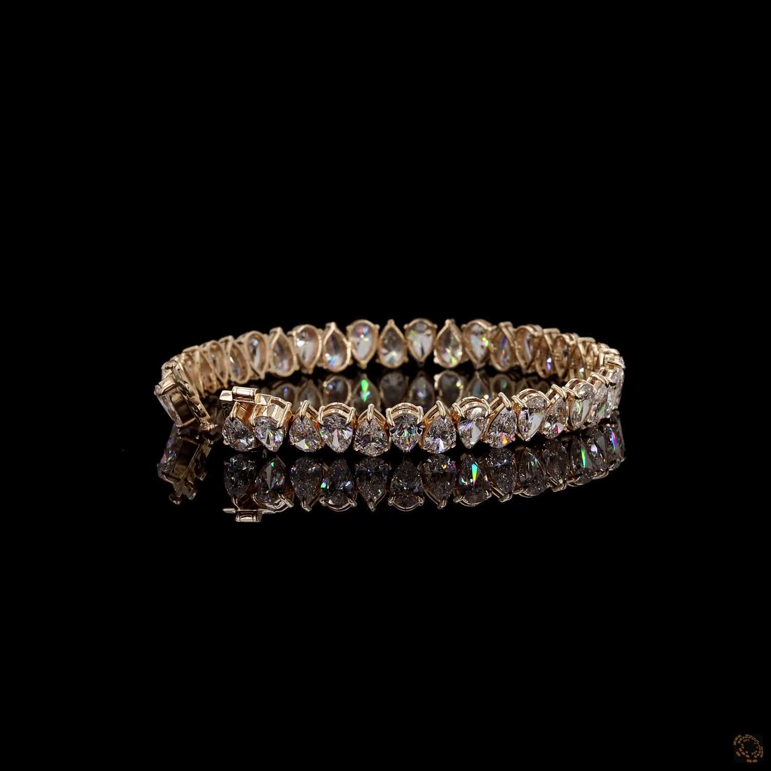 20.23Ct Vertical Pear Cut Diamond Tennis Bracelet in Yellow Gold