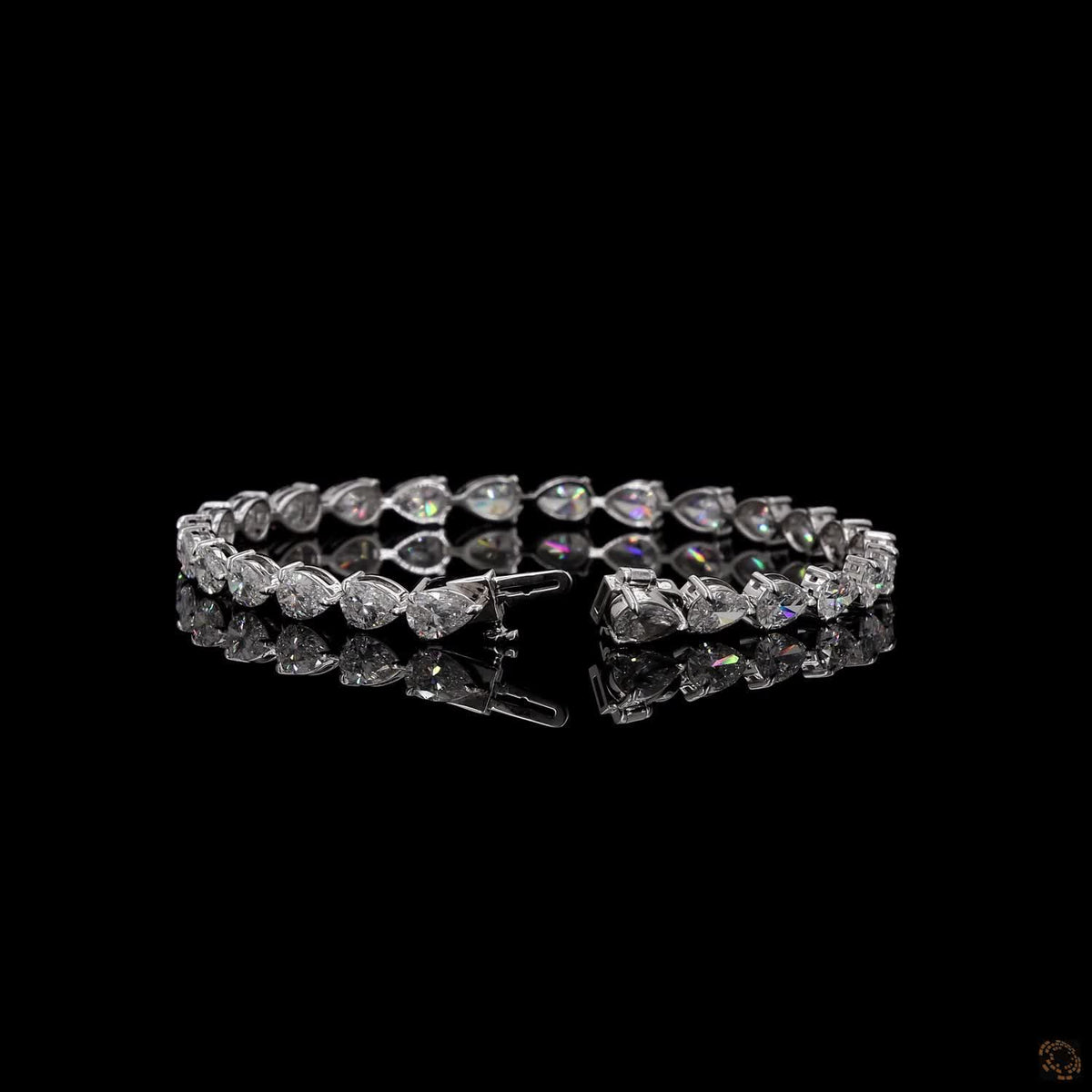 9.29 Ct Pear-Shaped Tennis Bracelet – Elegant Teardrop CZ/Lab Diamond Look Bracelet, Silver-Tone Link Bracelet for Women