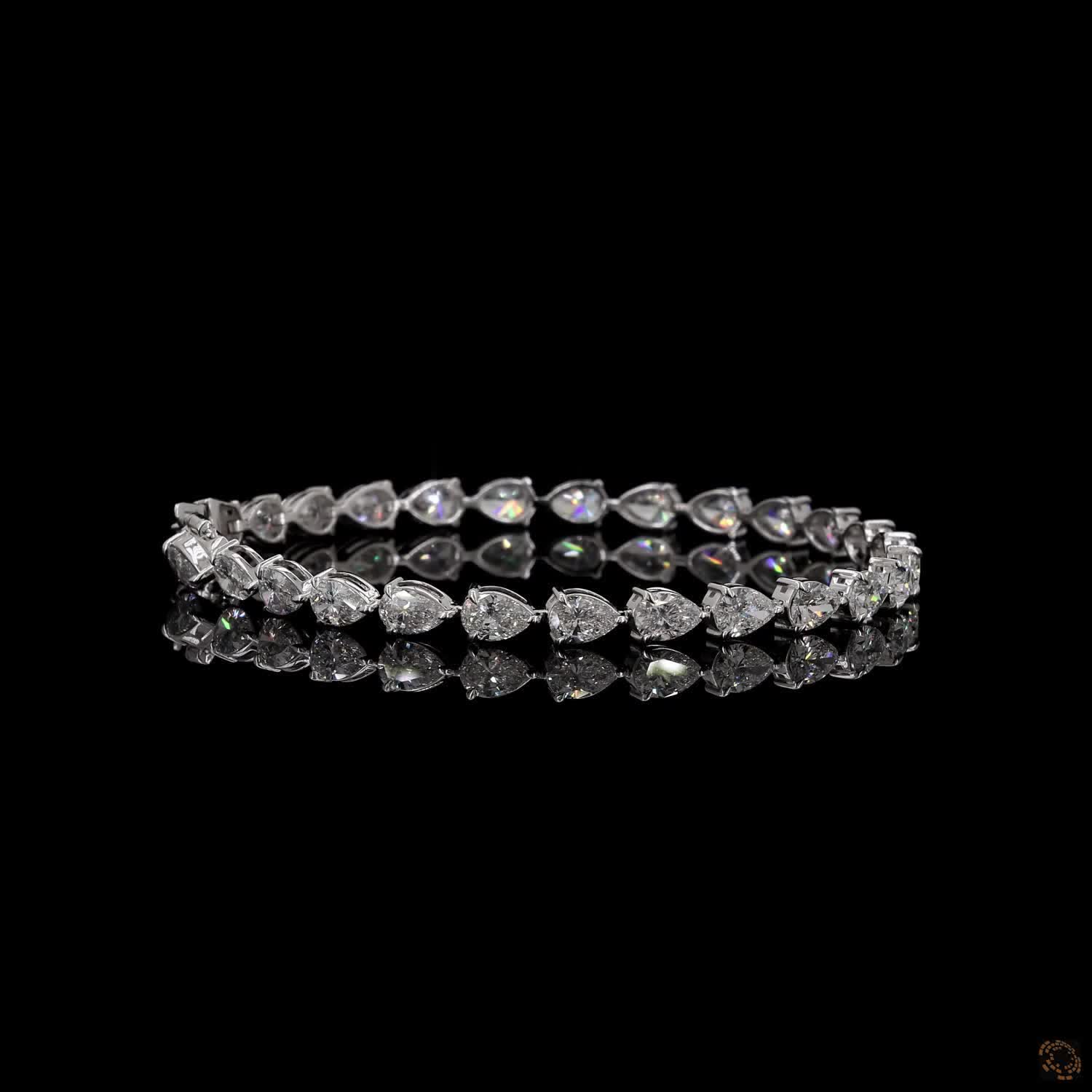9.29 Ct Pear-Shaped Tennis Bracelet – Elegant Teardrop CZ/Lab Diamond Look Bracelet, Silver-Tone Link Bracelet for Women