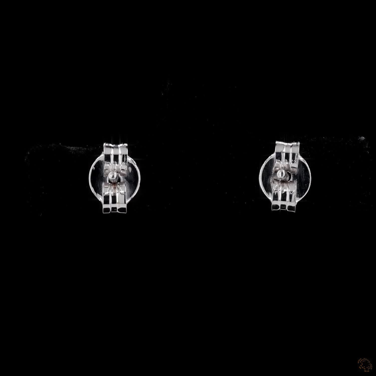 0.97 Ct Solid 14K White Gold Round Brilliant Diamond Stud Earrings – Compas Claw Solitaire Studs