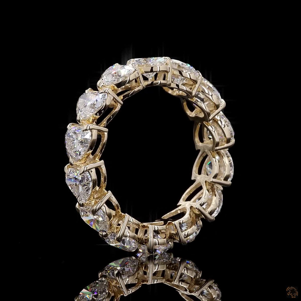 5.44 Ct Full eternity band featuring a continuous row of horizontally aligned heart-cut diamonds seamless entire band