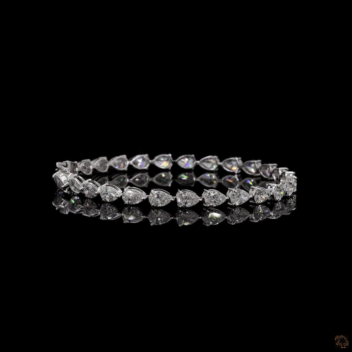 9.29 Ct Pear-Shaped Tennis Bracelet – Elegant Teardrop CZ/Lab Diamond Look Bracelet, Silver-Tone Link Bracelet for Women