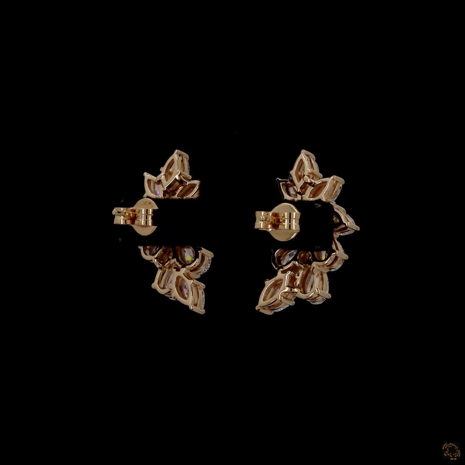 3.46 Ct High-clarity marquise and pear-cut diamonds arranged in alternating leaf patterns