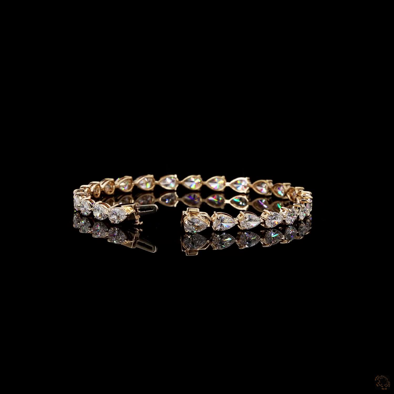 8.84 Ct Horizontal Pear-Shaped Diamond Line Bracelet in Yellow Gold