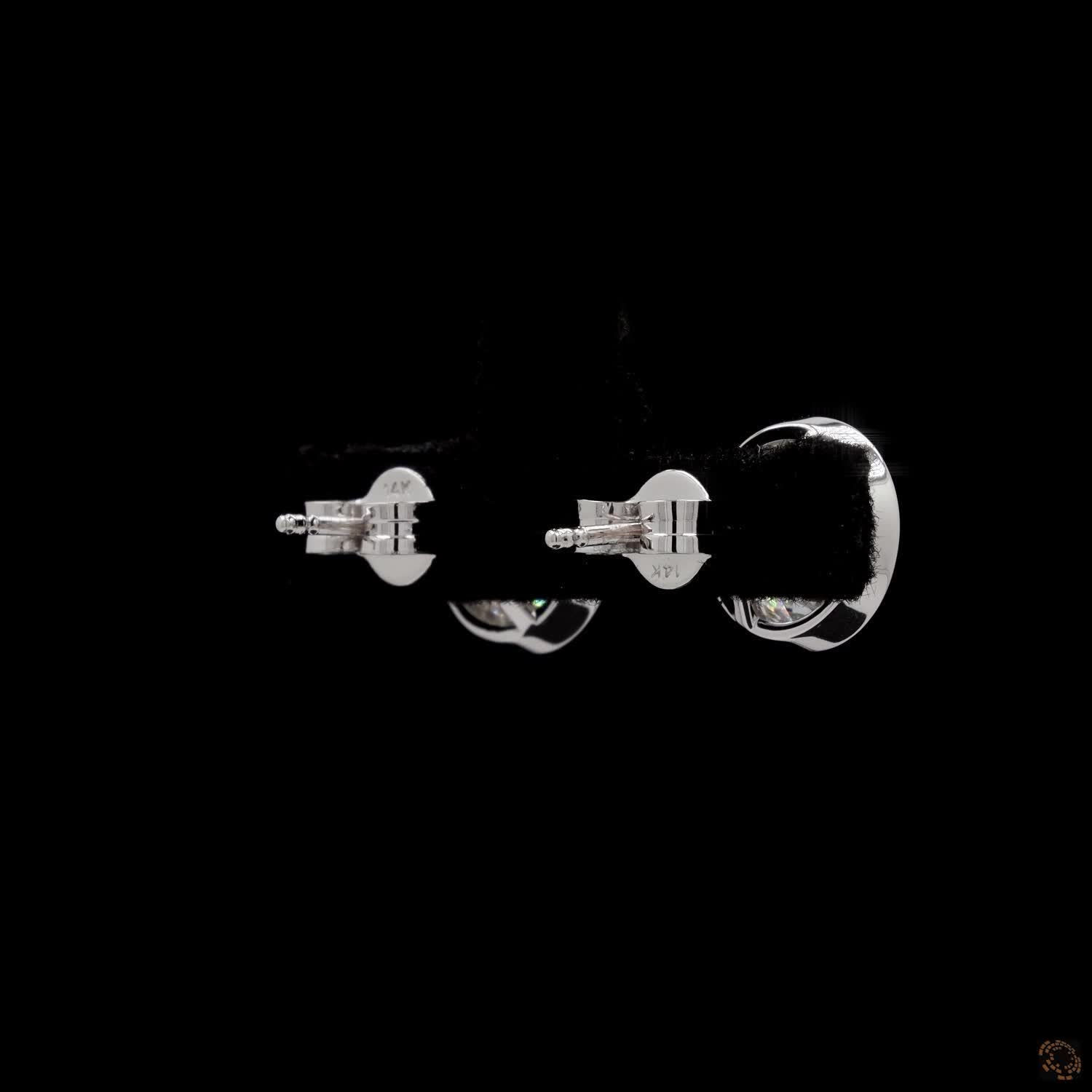 5.08 Modern Bezel-Set Oval Diamond Studs in Platinum / White Gold