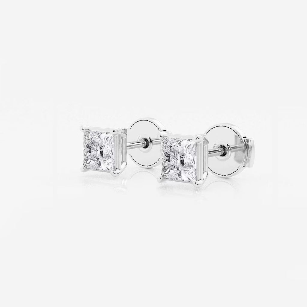 1.00 Ct Princess Shap Near-Colorless 4-Prong Stud Earring