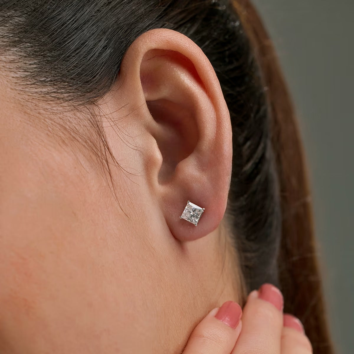 1.50 Ct Princess Shap Near-Colorless 4-Prong Stud Earring