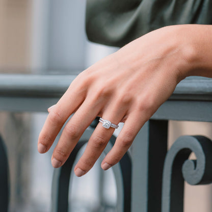 2.50 Ct In Round Bardot Scallop Engagement Ring