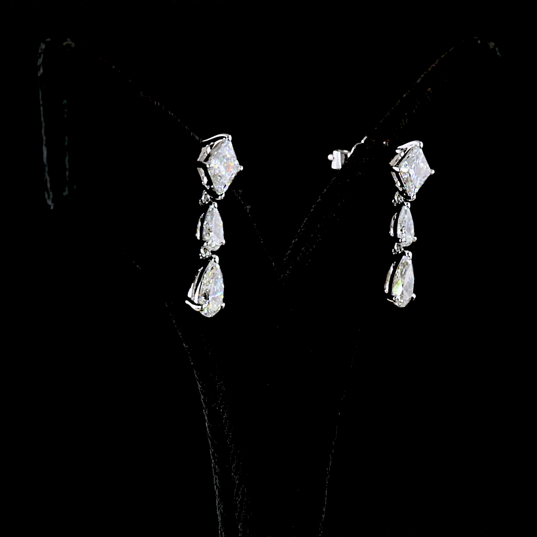 2.97 Cts 14K WHITE GOLD Princess Shape Hanging Earring