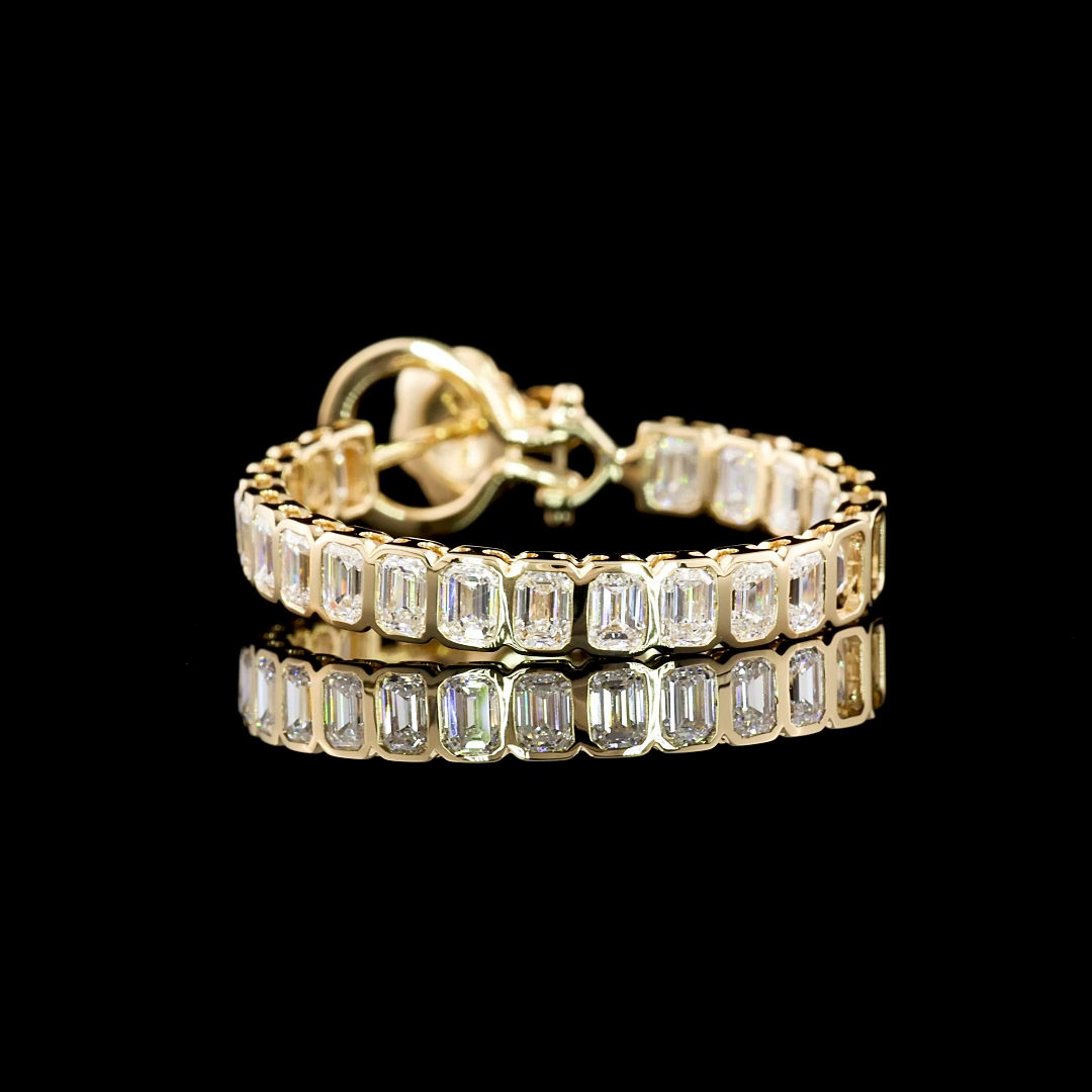 3.99 Cts 14K YELLOW GOLD Emerald Shape Omega Hoops Earring